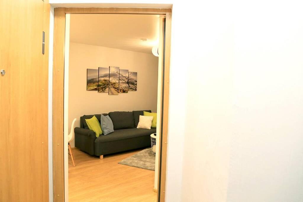 Bright Apartment,For 1-4,Near Old Town Vilnius Bagian luar foto
